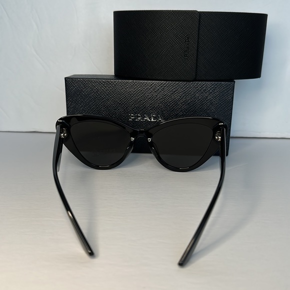 New - Prada PR 13YS Black  cat-eye sunglasses 0PR 13YS - Picture 8 of 13